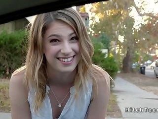Thankful blondýnka dospívající hitchhiker fucks cizinci putz
